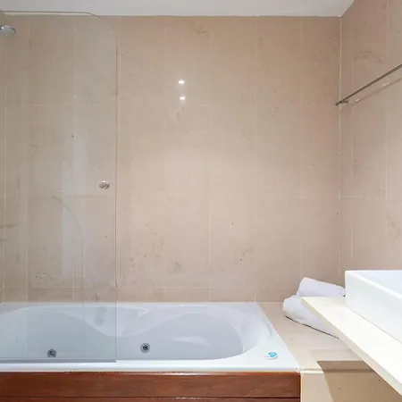 Hoyo 19 Luxury * Estepona