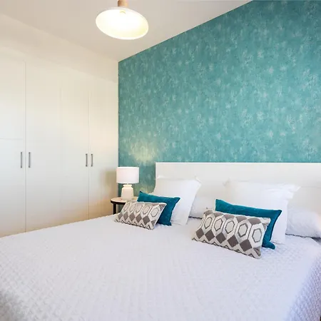 Hoyo 19 Luxury Apartment Estepona