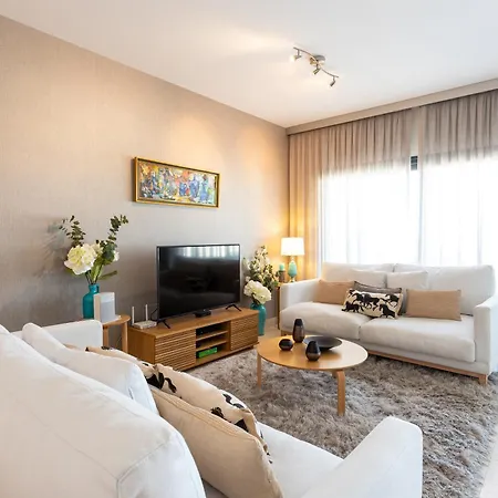 Hoyo 19 Luxury Apartment *